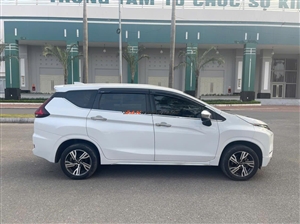 Mitsubishi Xpander AT