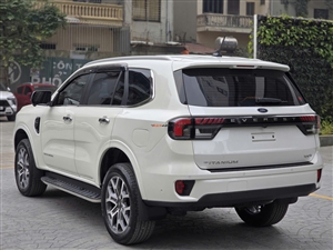 Ford Everest Titanium+ 2.0L AT 4x4