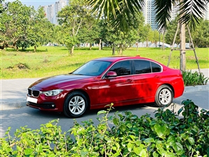 BMW 3 Series 320i