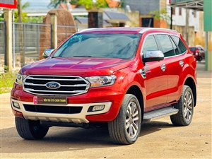 Ford Everest Titanium 2.0L 4x2 AT