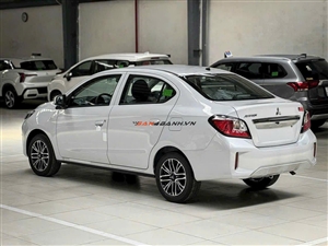 Mitsubishi Attrage MT