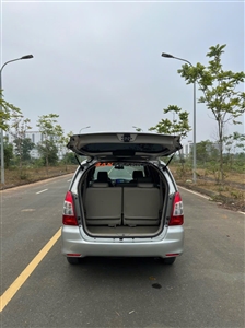 Toyota Innova 2.0G