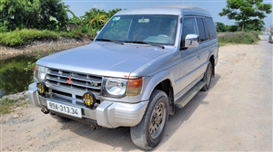 Mitsubishi Pajero 3.0