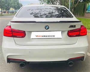 BMW 3 Series 320i