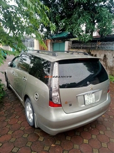 Mitsubishi Grandis 2.4 AT