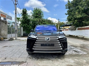 Lexus LX 600