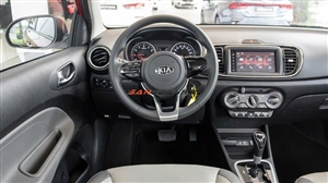 Kia Soluto 1.4 AT Deluxe