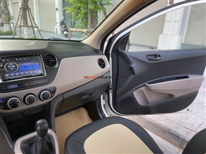 Hyundai i10 Grand 1.2 MT Base