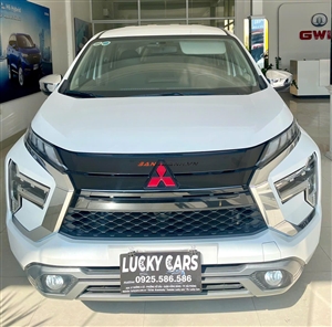 Mitsubishi Xpander AT Premium