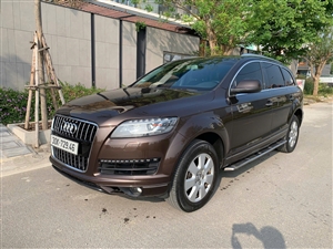 Audi Q7 3.0 AT