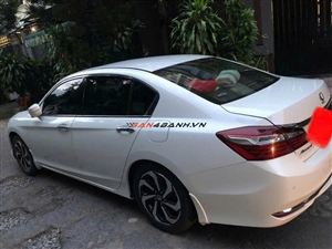 Honda Accord 2.4 AT