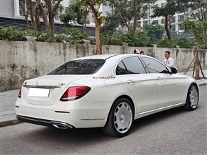 Mercedes-Benz E class E200