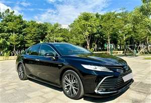 Toyota Camry 2.5HV