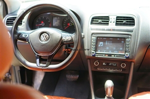 Volkswagen Polo 1.6 AT