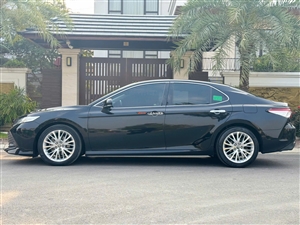 Toyota Camry 2.5Q