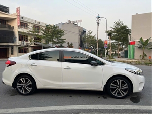 Kia Cerato 1.6 MT