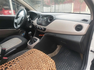 Hyundai I10 Grand 1.0 MT Base