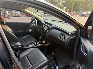 Honda City 1.5TOP