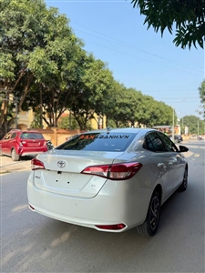 Toyota Vios E CVT