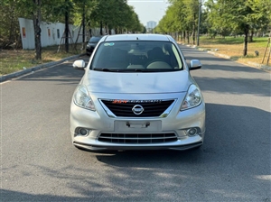 Nissan Sunny XV Premium S