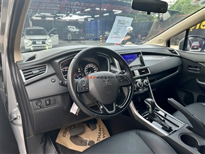 Mitsubishi Xpander AT