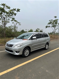 Toyota Innova 2.0G