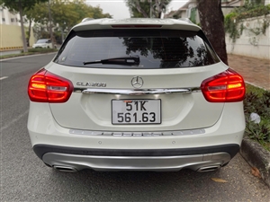 Mercedes Benz GLA Class GLA 200