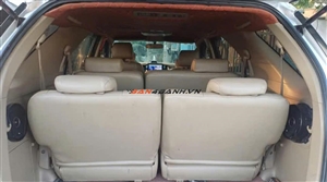 Toyota Fortuner 2.7V 4x4 AT