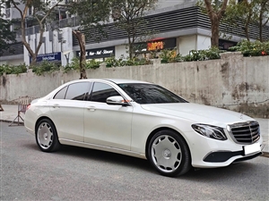 Mercedes-Benz E class E200