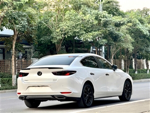 Mazda 3 1.5L Luxury