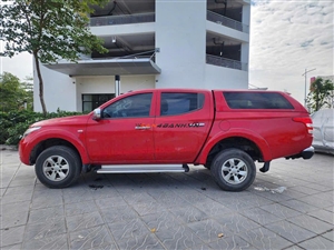 Mitsubishi Triton 4x2 AT