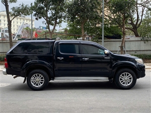 Toyota Hilux 2.5E 4x2 MT