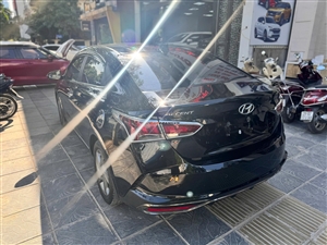 Hyundai Accent 1.4 AT Đặc biệt