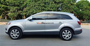 Audi Q7 3.6 AT