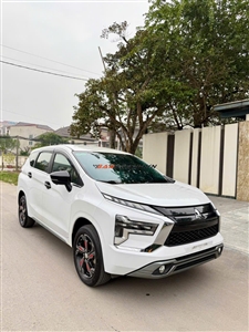 Mitsubishi Xpander AT Premium