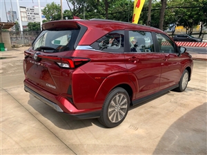 Toyota Veloz Cross CVT