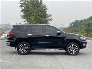 Ford Everest Titanium 2.0L AT 4x2