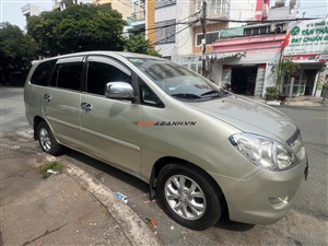 Toyota Innova G