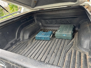 Nissan Navara XE 2.5AT 4WD