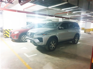 Toyota Fortuner 2.4 4x2 AT