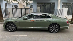 Bentley Flying Spur Hybrid V6