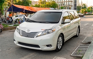 Toyota Sienna Limited 3.5