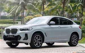 BMW X4 2022-