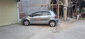 Toyota Yaris 1.3 AT