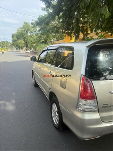 Toyota Innova G