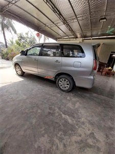 Toyota Innova G