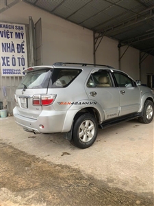 Toyota Fortuner 2.5G