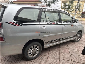 Toyota Innova 2.0E