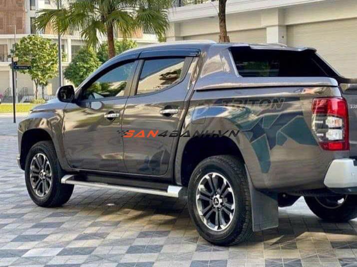 Mitsubishi Triton 4x4 AT Mivec Premium