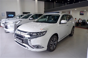 Mitsubishi Outlander 2.0 CVT Premium